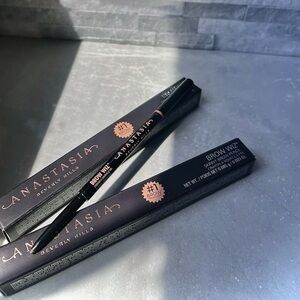 Anastasia Beverly Hills Brow Wiz Eyebrow Pencil- Shade: Soft Brown FULL-SIZE NIB